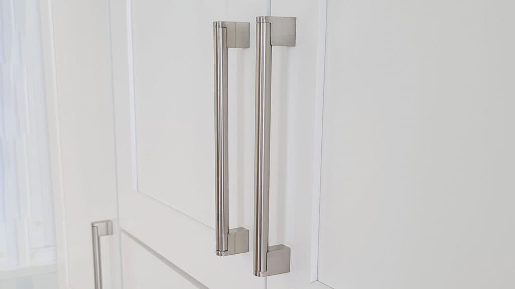 Cabinet handles · Gallery 2