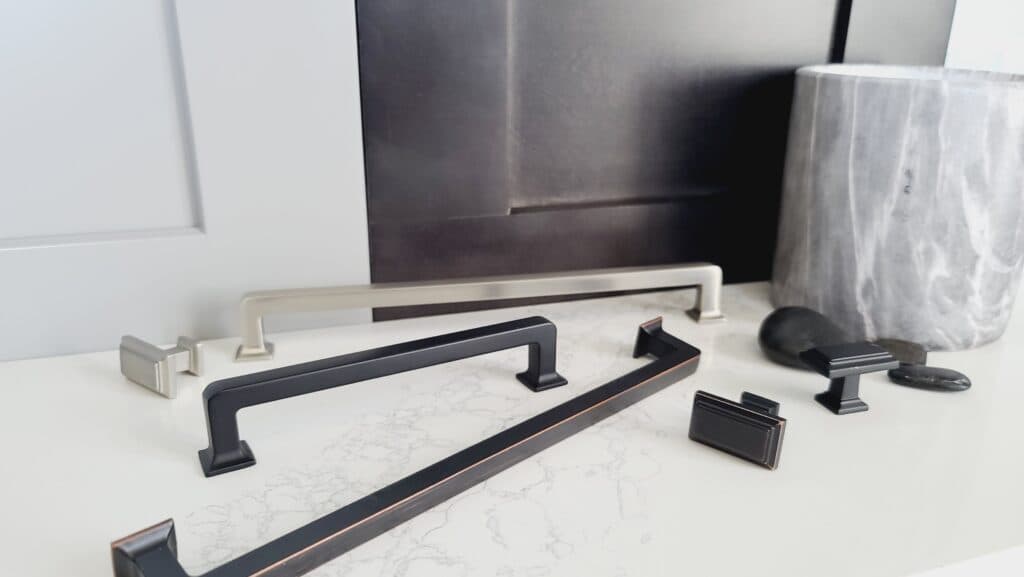 Cabinet handles · Gallery 9