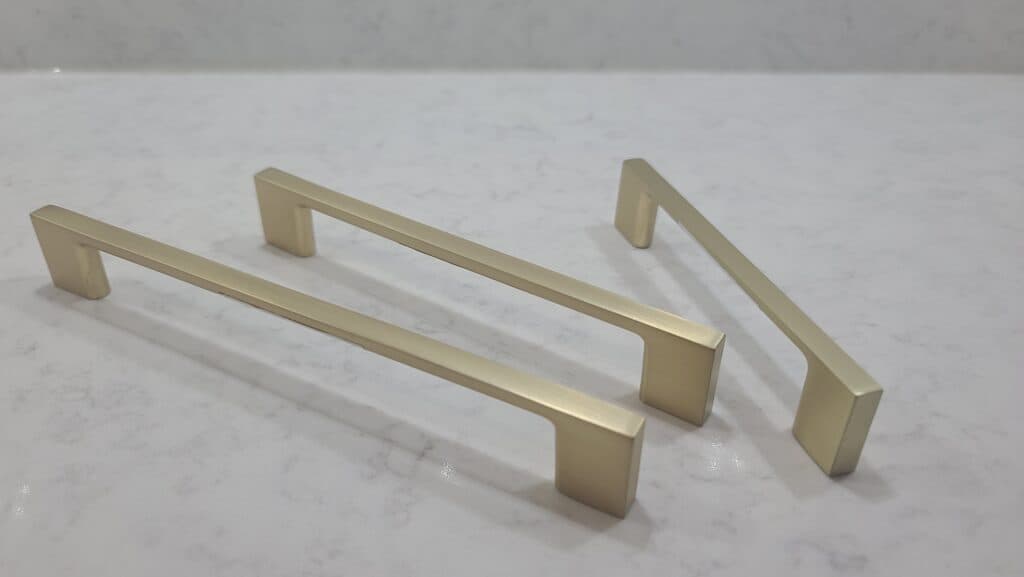 Cabinet handles · Gallery 3